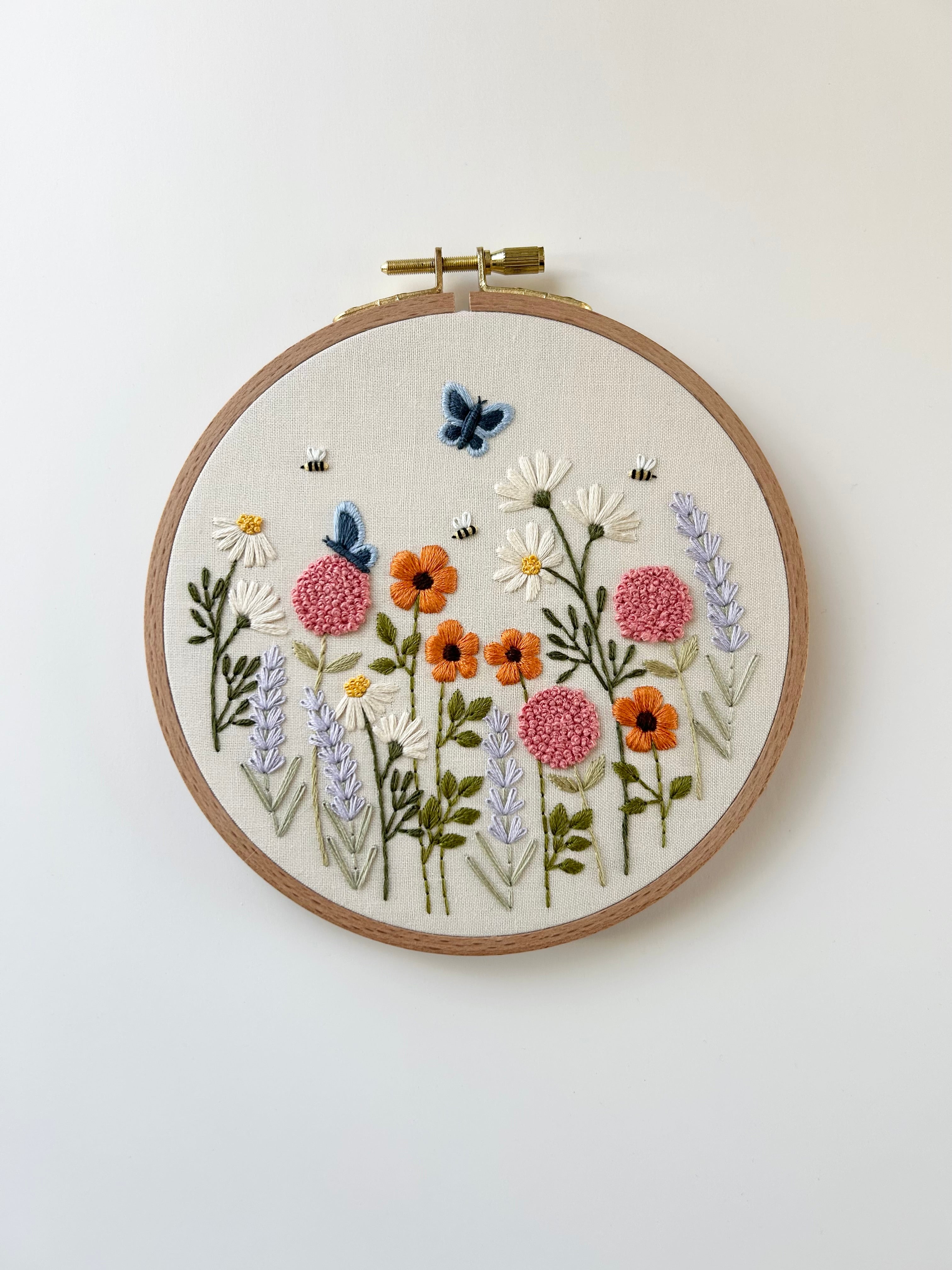 Floral Embroidery Pattern “Pollinator Party” Beginner Friendly (PDF Download)