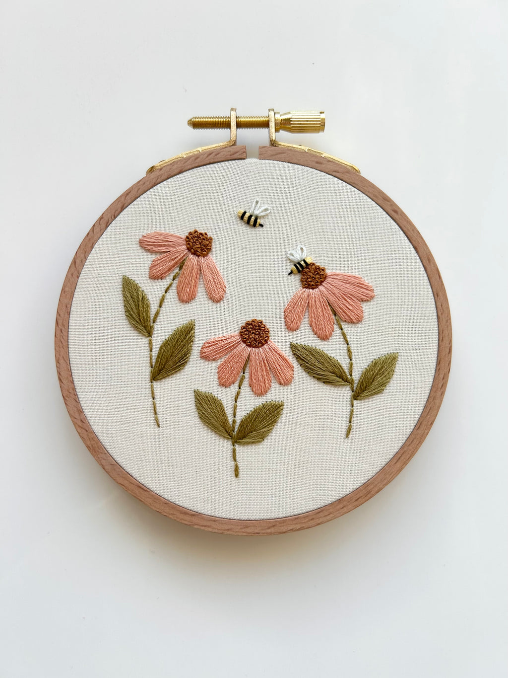“Bee-ginners” Embroidery Pattern, Beginner Friendly Embroidery Art (PDF Download)
